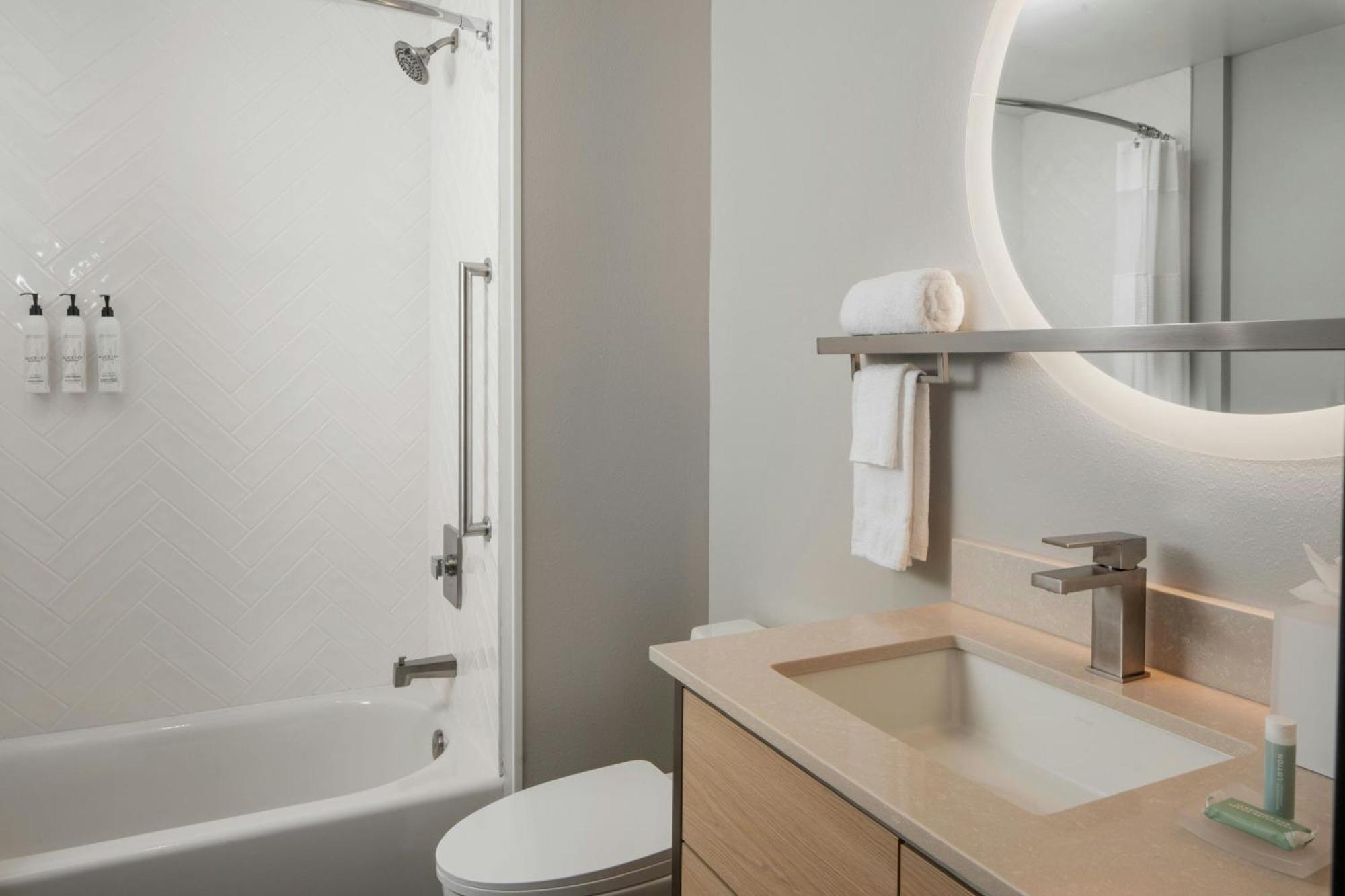 Towneplace Suites By Marriott Pensacola West I-10 Ferry Pass المظهر الخارجي الصورة